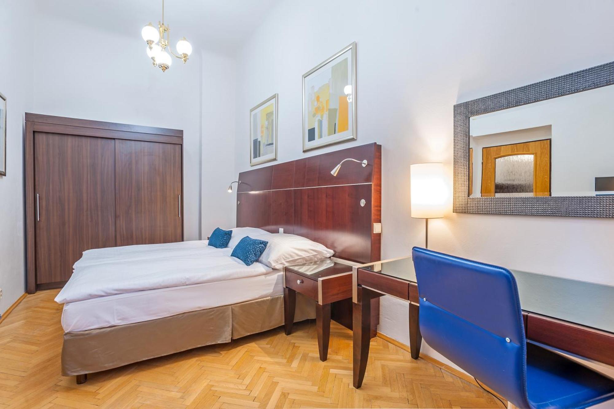 Metropol Hotel