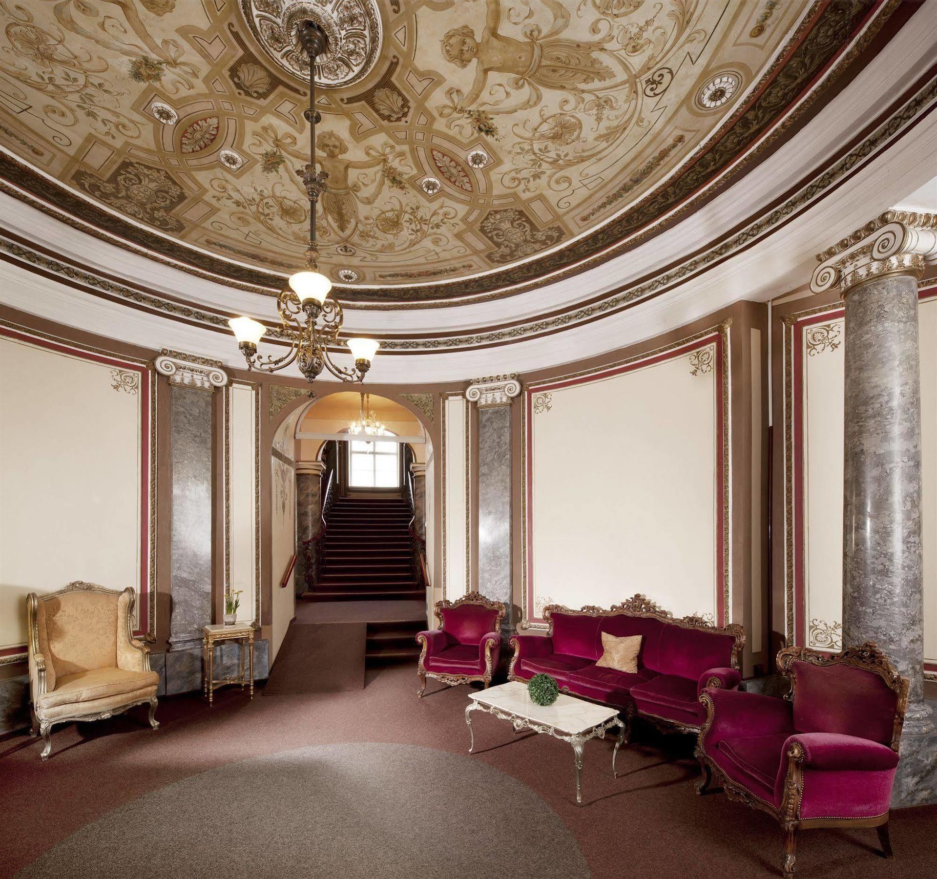 Hotel Metropol 3*