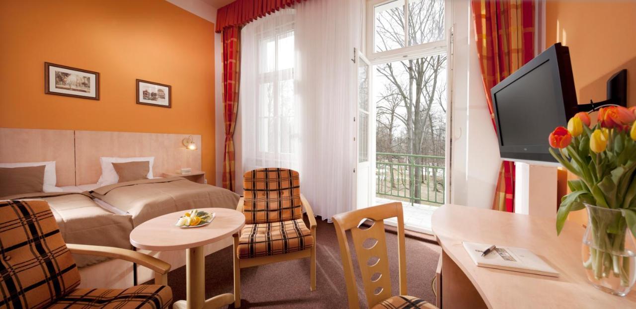 Metropol Hotel